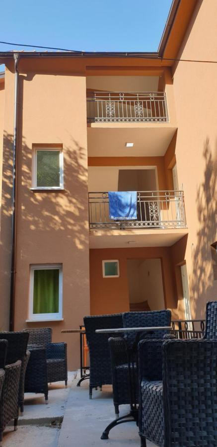 Apartments Scorpio Kotor Exterior photo
