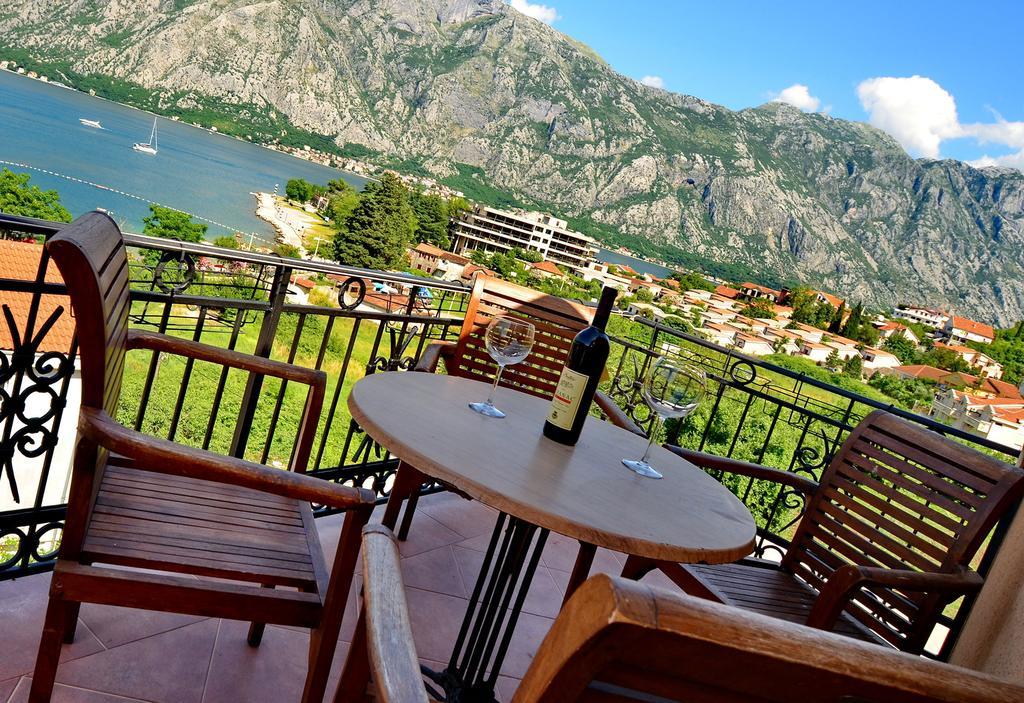 Apartments Scorpio Kotor Exterior photo