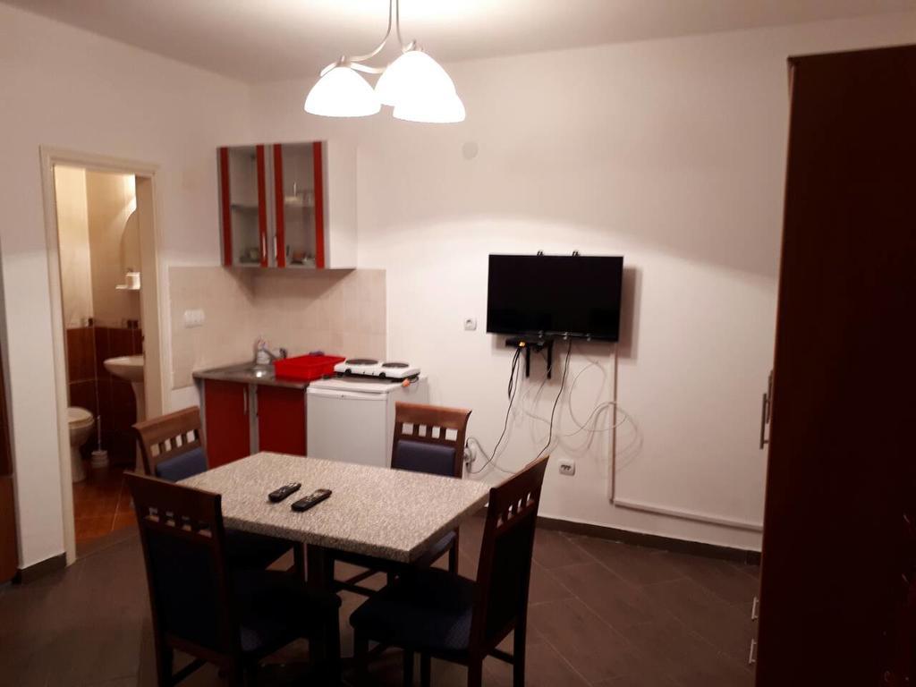 Apartments Scorpio Kotor Exterior photo